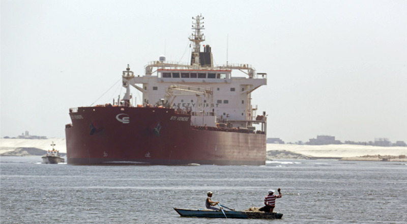 சூயஸ் கால்வாயில் பழுதாகி நின்ற மால்டா கப்பல்