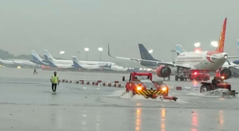 நெதர்லாந்தில் மோசமான வானிலை காரணமாக விமானச் சேவைகள் பாதிப்பு
