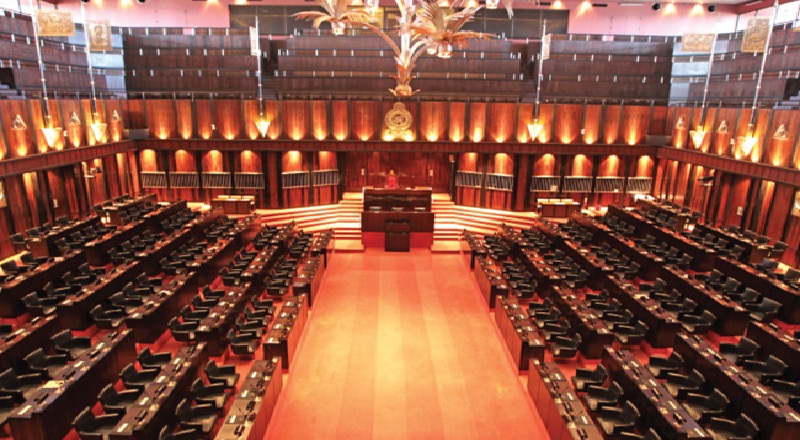 கடன் மறுசீரமைப்பு தொடர்பிலான விசேட பாராளுமன்ற அமர்வு இன்று!