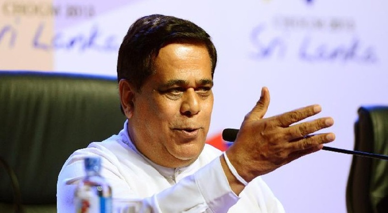 வெளிநாட்டில் இருந்து விமானிகளை பெற்றுக்கொள்வோம் - நிமல் சிறிபாலடி சில்வா!