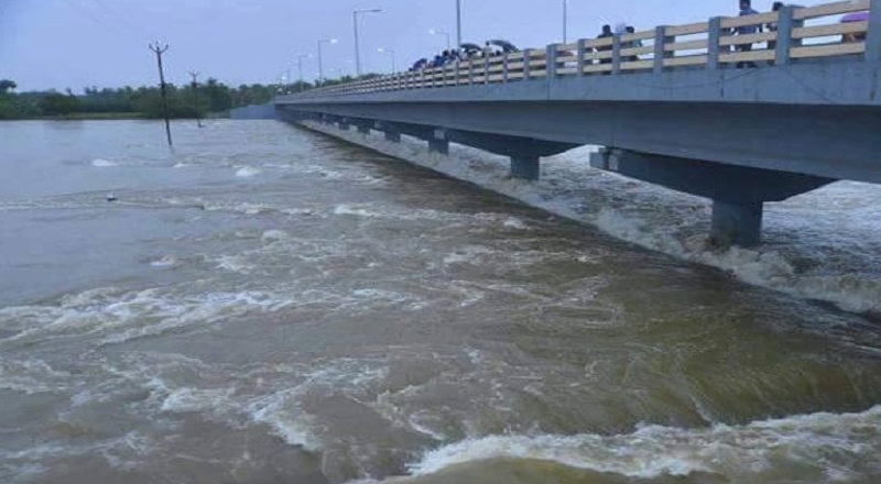 மதுபோதையில் நீராட சென்றவர் மாயம்!