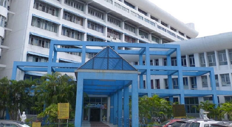 கொழும்பு லேடி ரிட்ஜ்வே சிறுவர் வைத்தியசாலை ஊழியர்கள் பணிபுறக்கணிப்பு!