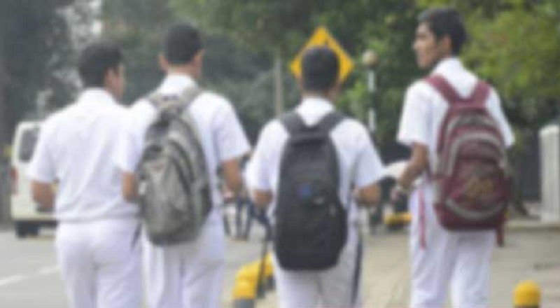 இலங்கையில் ஆபத்தாக மாறியுள்ள ஐஸ் பாவனை : பாடசாலைகள் குறித்தும் விசேட கவனம்!