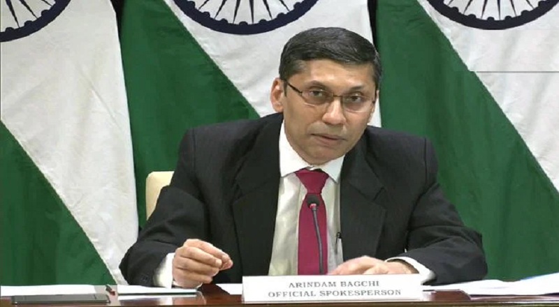 கொழும்பில் நிற்கும் சீனாவின் கப்பல் : உன்னிப்பாக அவதானிக்கும் இந்தியா!