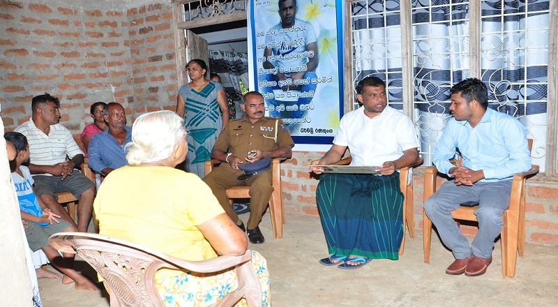 அனுராதபுரத்தில் மின்னல் தாக்கி உயிரிழந்த சிங்கள குடும்பங்களுக்கு உதவிய தமிழர்