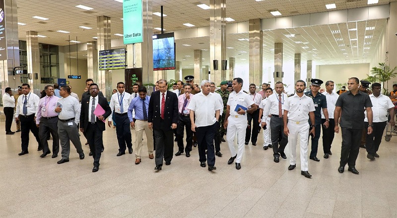 கட்டுநாயக்க விமான நிலையத்தில் இ-கேட் கவுண்டர்கள் அமைப்பது குறித்து ஆய்வு!