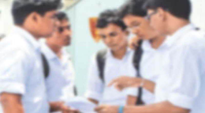 பல்கலைக்கழகங்களுக்கான விண்ணப்பங்கள் கோரப்படுகின்றன!