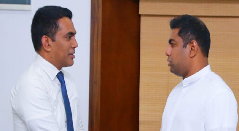 இலங்கை பெற்றோலிய கூட்டுதாபனத்தின் தலைவர் தனது  பதவியை இராஜினாமா செய்தார்!