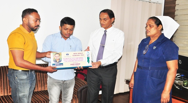 ஒரே பிரசவத்தில் 06 குழந்தைகளை பெற்றெடுத்த தம்பதியினருக்கு தியாகி அறக்கொடையால் நிதியுதவி!