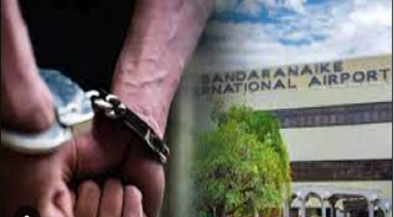 சட்டவிரோதமாக இலங்கையில் இருந்து வெளியேற முயன்ற இருவர் கைது!