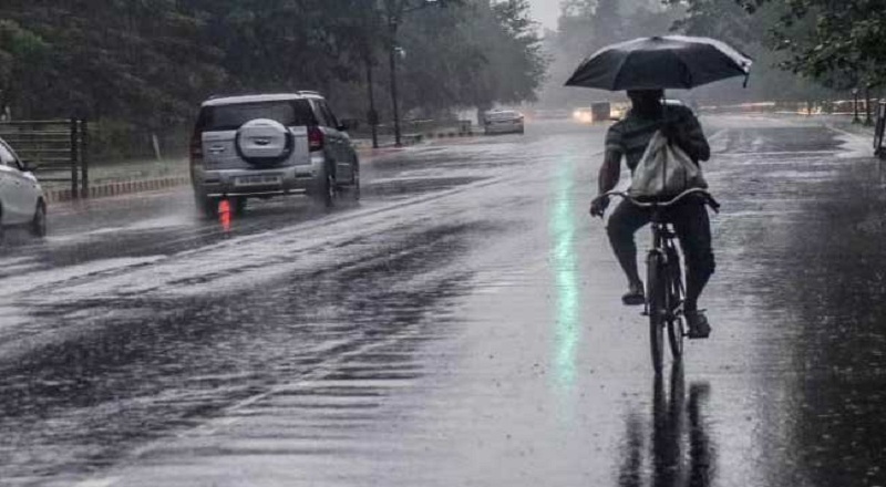 இலங்கையின் பல  பகுதிகளில் மழையுடன் கூடிய வானிலை நிலவும்!