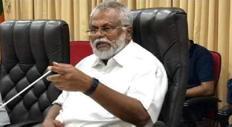 இளைஞனின் மரணம் இதயத்தை வருத்துகிறது :  டக்ளஸ் தேவானந்தா !