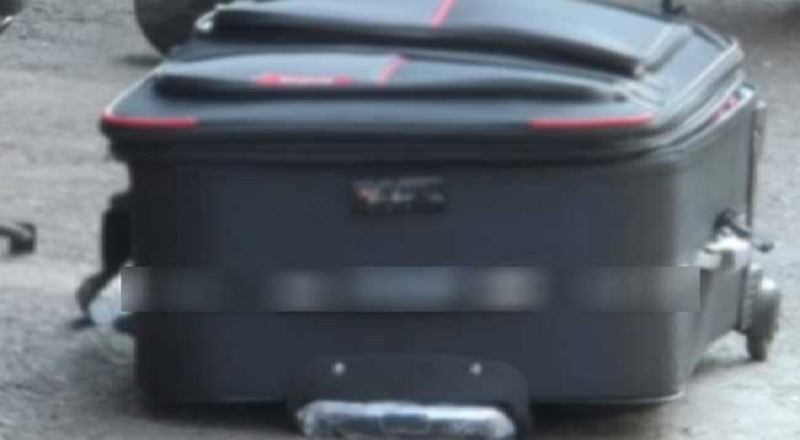 டுபாயில் இருந்து இலங்கைக்கு கொண்டுவரப்பட்டுள்ள சூட்கேஸ் : சோதனையிட்ட அதிகாரிகளுக்கு காத்திருந்த அதிர்ச்சி!