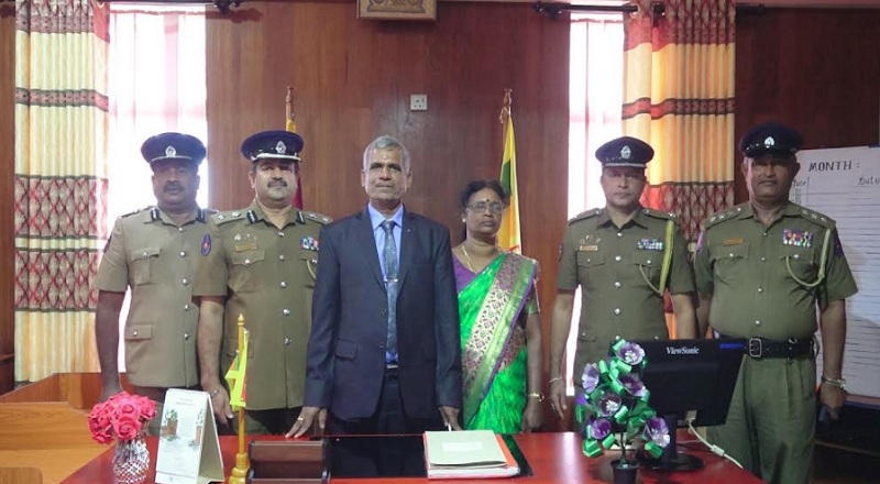 மன்னாரின் புதிய அரசாங்க அதிபர் தனது கடமைகளை இன்று பொறுப்பேற்றார்!