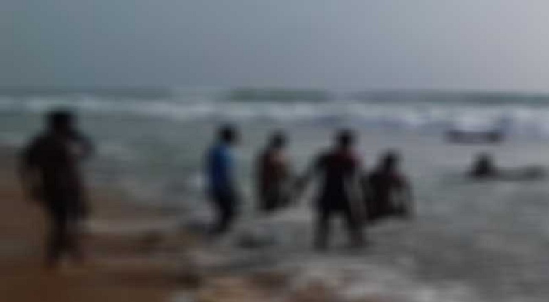 பாணந்துறையில் நீரில் அடித்துச் செல்லப்பட்ட நால்வர் பத்திரமாக மீட்பு!