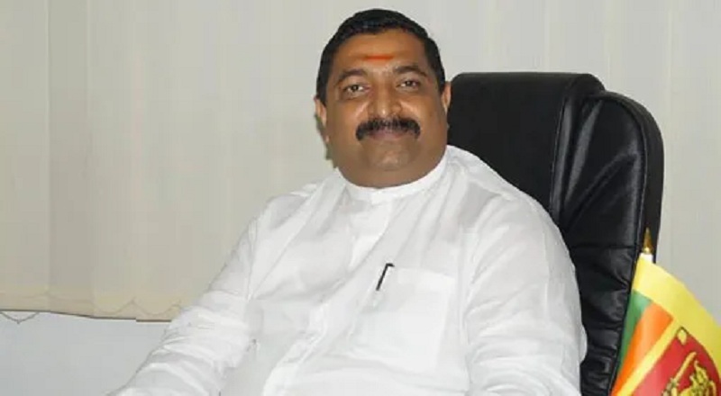 ஆசிரியர் உதவியாளர்களுக்கு நிரந்தர நியமனம் வழங்க வேண்டும் : வடிவேல் சுரேஷ் வலியுறுத்தல்!