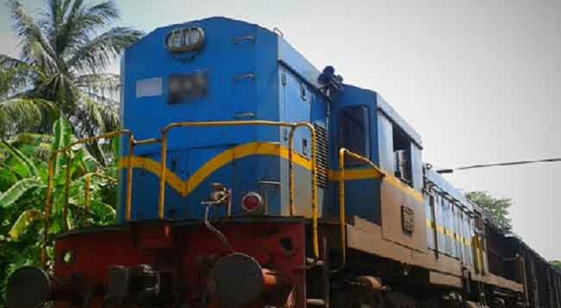ரயில் நிலையமொன்றின் உணவகத்திற்கு தற்காலிகமாக சீல் வைப்பு!