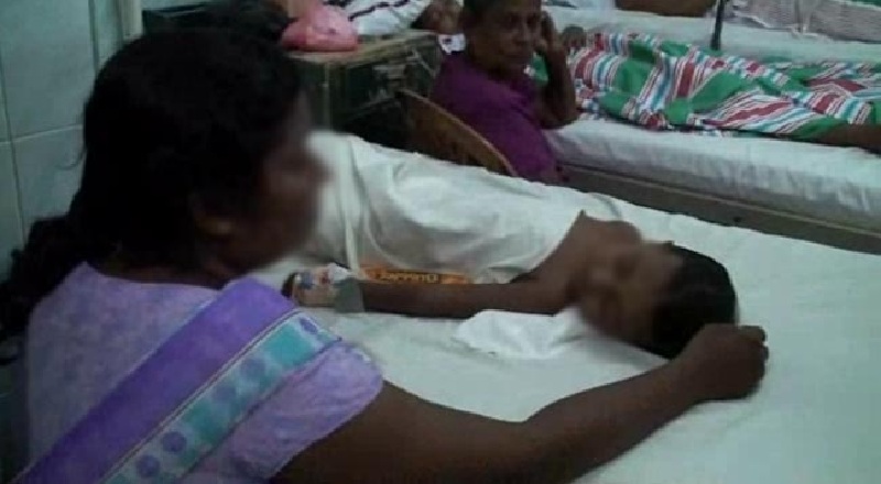 கம்பளையில் மரம் முறிந்து விழுந்ததில் மாணவர் ஒருவர் பலி!