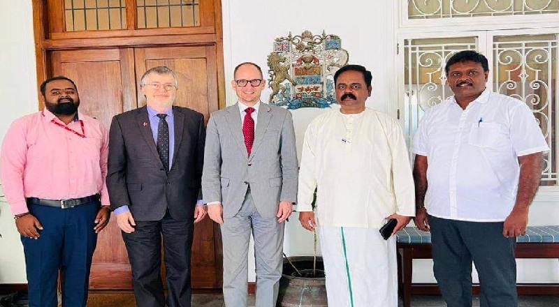 கனேடியத் தூதர் எரிக் வோல்ஸை சந்தித்தார் சிவஞானம் சிறிதரன்!