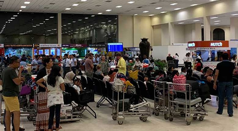 நாட்டை விட்டு தப்பிச் செல்ல முற்பட்ட ஒருவர் விமான நிலையத்தில் கைது!
