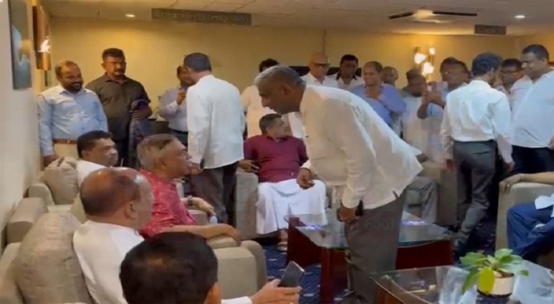 நாட்டை வந்தடைந்தார் பசில் ராஜபக்ஷ!