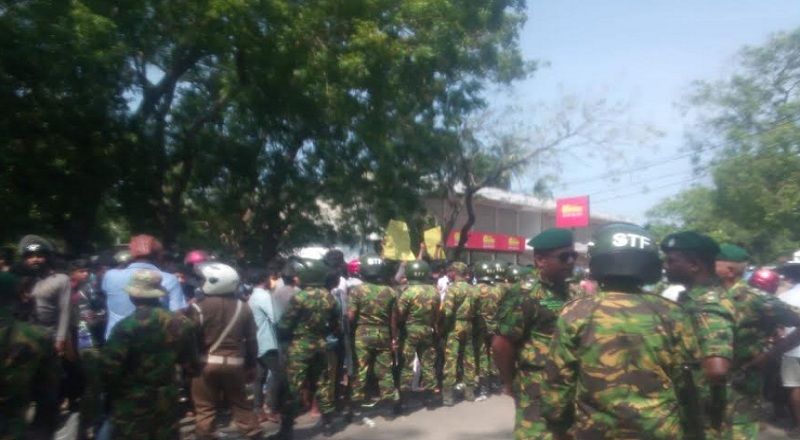 திருகோவிலில் மரதன் ஒட்டப்போட்டியில் பங்கேற்ற மாணவன் மரணம் : போராட்டம் முன்னெடுப்பு!