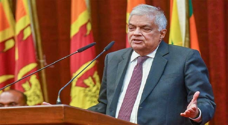 சகல துறைகளிலும் நிலவும் சம்பள முரண்பாட்டை தீர்க்க நடவடிக்கை : ரணில்!