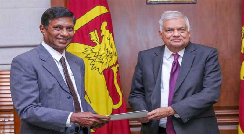 இலங்கை கிரிகெட் தொடர்பான புதிய வரைவு ஜனாதிபதியிடம் கையளிப்பு!