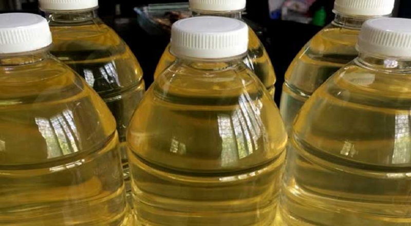 தேங்காய் எண்ணெய் விலை அதிகரிப்பை ஏற்றுக்கொள்ள முடியாது!
