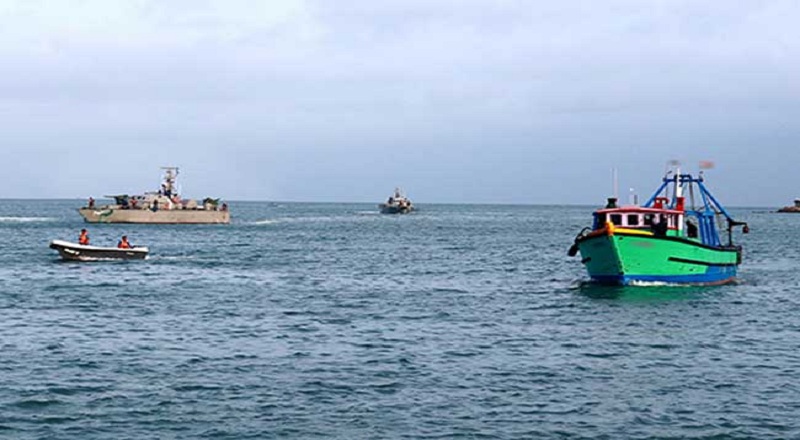 இலங்கை கடற்பரப்புகளில் 180 இந்திய மீனவர்கள் கைது!
