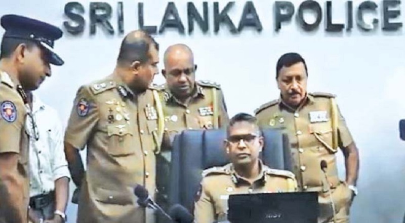 e-Traffic செயலி அறிமுகம் : போக்குவரத்து விதிமுறை மீறல் தொடர்பில் இலகுவாக புகார் அளிக்கலாம்!