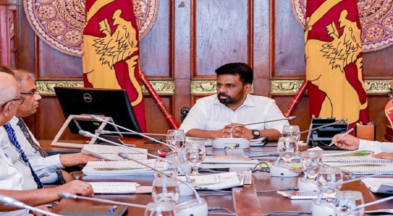 இலங்கையை கவர்ச்சிகரமான சுற்றுலா தலமாக மாற்றுவது குறித்து ஜனாதிபதி ஆலோசனை!