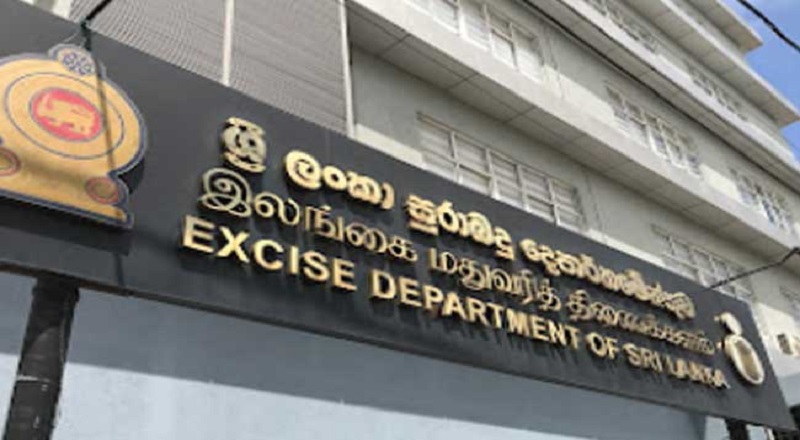 கலால் திணைக்களத்தால் நாடளாவிய ரீதியில்  1,320 பேர் கைது!