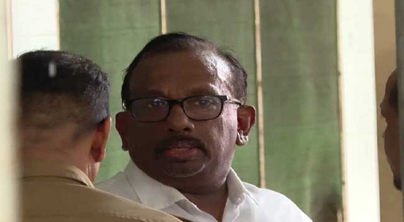 முன்னாள் அமைச்சர் மஹிந்தானந்த அளுத்கமகே நீதிமன்றத்தில் முன்னிலையானார்!