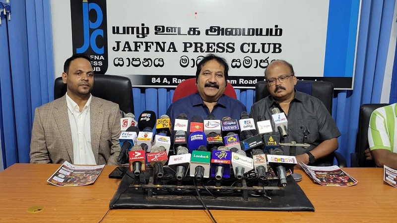 ஈழத்தின் புகழ் கூறி பாடுவதற்கு ஆர்வமாக உள்ளேன் - பிரபல தமிழக பாடகர் மனோ