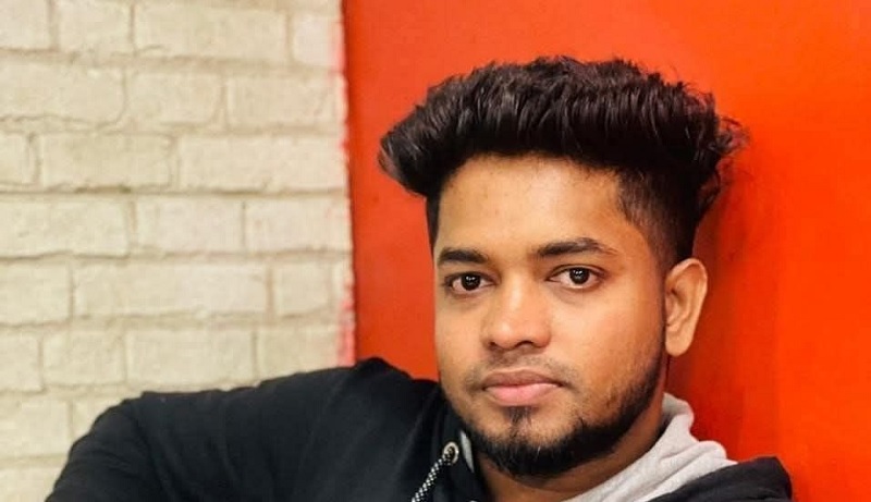 யாழ் போதனா வைத்தியசாலையின் சுகாதார உத்தியோகத்தர் தூக்கிட்டு தற்கொலை
