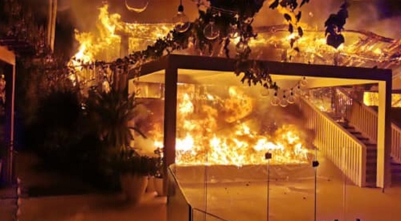 மட்டக்களப்பில் உணவகம் ஒன்றில் தீவிபத்து!