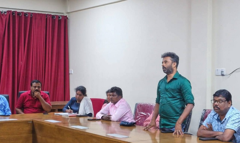 கரைச்சி பிரதேச சபையின் மாநாட்டு மண்டபத்தில் நடைபெற்ற விசேட கலந்துரையாடல்
