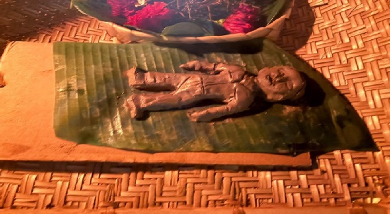 அநுரவின் ஆட்சிக்கு எதிராக சூனியம் வைக்கும் தேரர்கள்!