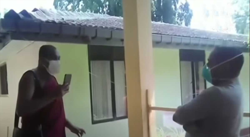 PHI மீது தாக்குதல் நடத்திய தேரர் பிரதமரின் ஆலோசகர் அல்ல 
