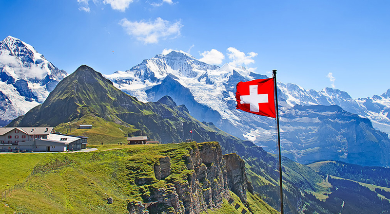 சுவிசில் நாட்டில் மழை, வெள்ளம் எச்சரிக்கை.