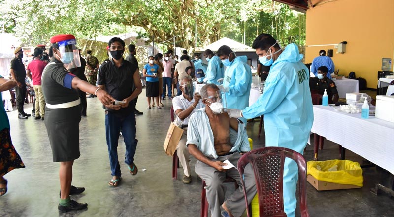  இலங்கையில்  சுகாதார சேவை  இழிவுபடுத்தப்படுகிறதா ? வைத்திய அதிகாரிகள் சங்கம் அதிருப்தி