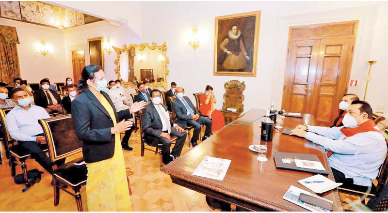 மகிந்தவை சந்தித்த இத்தாலியிலுள்ள இலங்கையர்கள்!