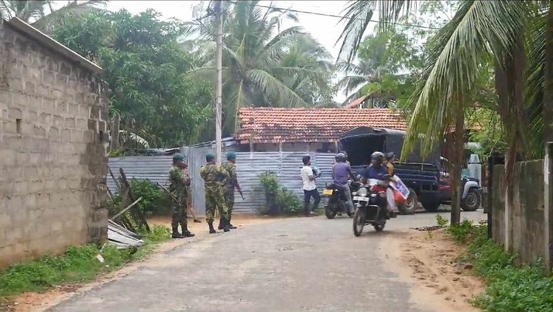 மன்னாரில் திடீரென குவிக்கப்பட்ட பொலிஸ் மற்றும் விசேட அதிரடிப் படையினர்!