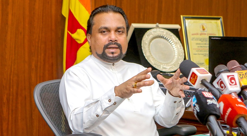 புலனாய்வுப் பிரிவு அலுவலகத்துக்குள் ஆயுதங்களுடன் பிரவேசித்த அமெரிக்காவின் பாதுகாப்பு அதிகாரிகள் - விமல் வீரவன்ச