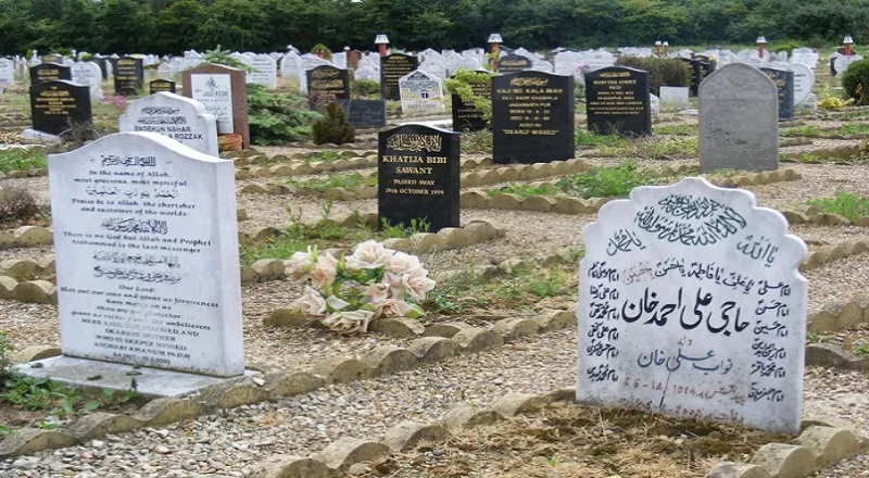 பாகிஸ்தானில் பிணத்தை தோண்டி பாலியல் உறவு செய்த கொடூரர்கள்
