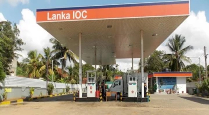 பெட்ரோல் கொள்வனவுகளுக்கான ஒப்பந்தத்தை இலங்கை IOC க்கு வழங்க முடிவு