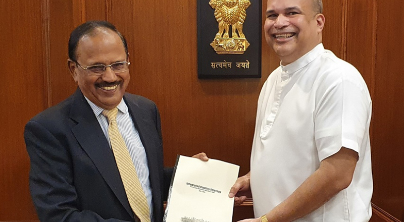 இந்தியாவுக்கான இலங்கை உயர்ஸ்தானிகர்-  இந்தியாவின் தேசிய பாதுகாப்பு ஆலோசகர் இடையில் சந்திப்பு!