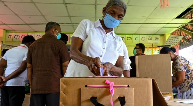  ஏற்கனவே அச்சிடப்பட்ட உள்ளூராட்சி தேர்தலுக்காக 10 மாவட்டங்களுக்கான வாக்குச் சீட்டுகள்