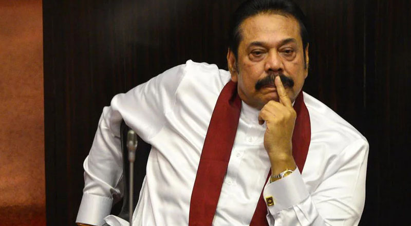 எப்போதும் தனிமையில் மகிந்த:  தவிர்க்கும் பெரமுனவின் நெருங்கிய சகாக்கள்!   